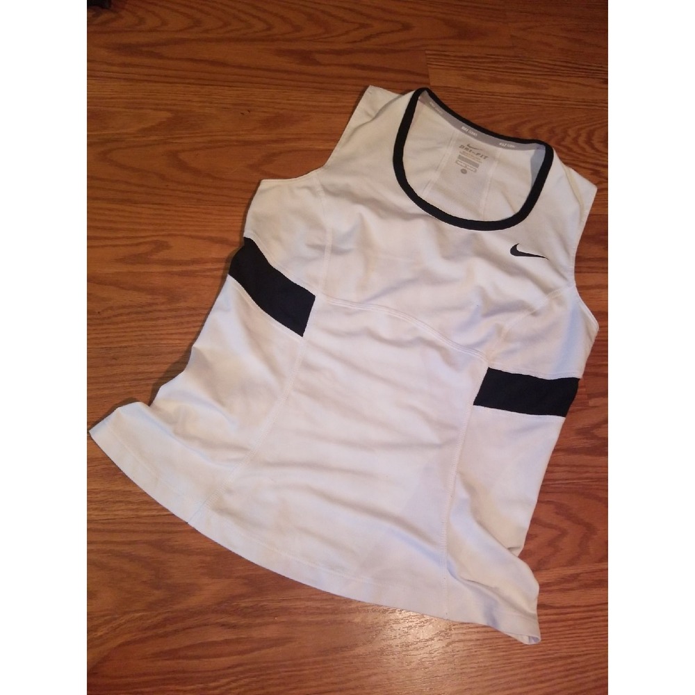 Nike shirts for women‎ dri fit med